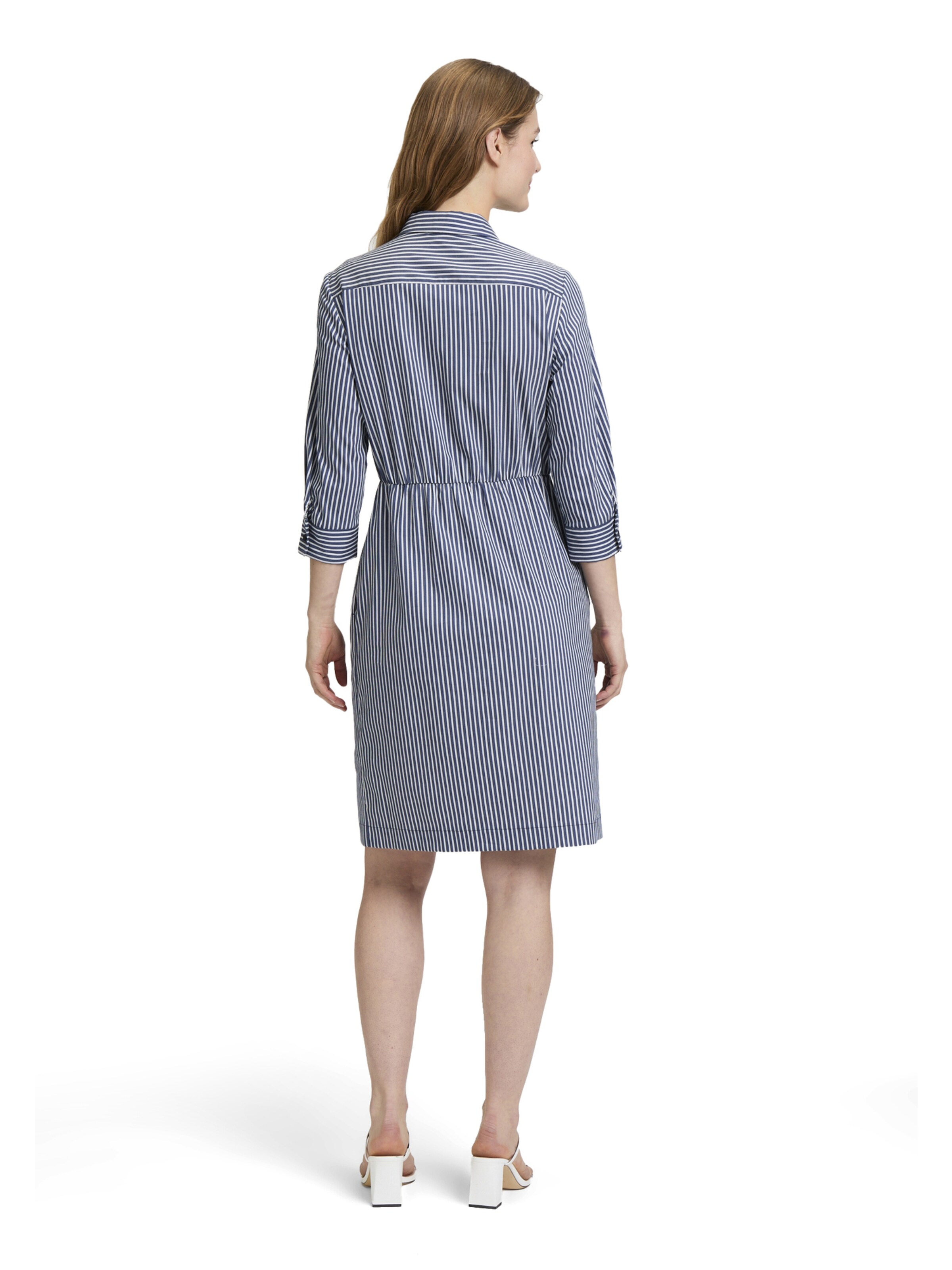 Abito di Betty & Co in blu