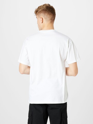NIKE Функционална тениска в бяло