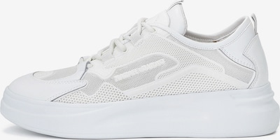 Kazar Studio Sneakers in White, Item view