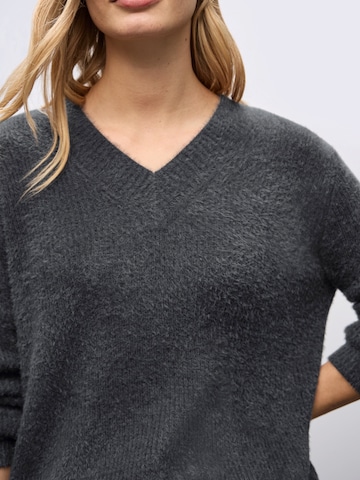 Pullover di STREET ONE in grigio