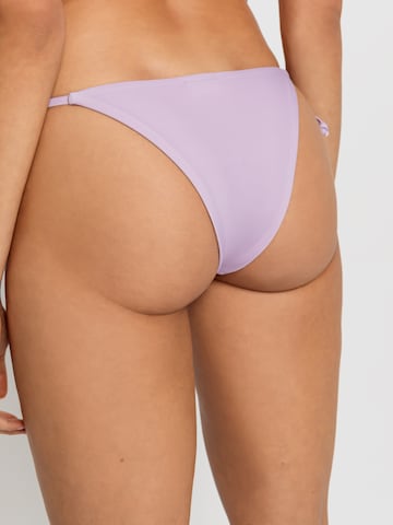 Bas de bikini 'Gina' LSCN by LASCANA en violet : derrière