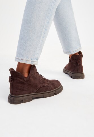 CESARE GASPARI Lace-up bootie in Brown