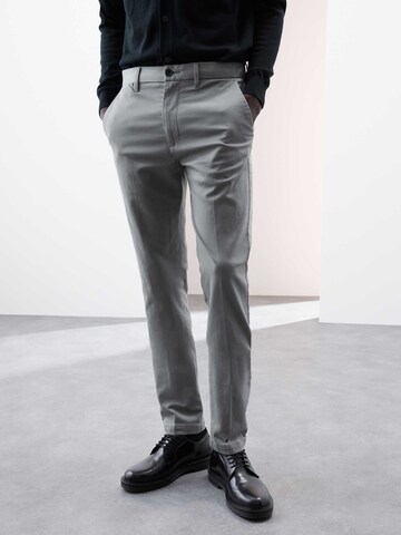 Marks & Spencer Regular Chino in Grijs