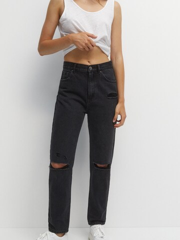 Pull&Bear Regular Jeans in Zwart: voorkant