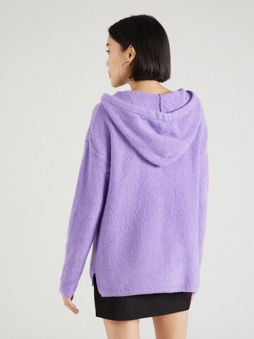 LIEBLINGSSTÜCK Sweater 'Lisa' in Purple