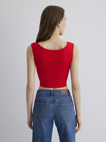 Mavi Top in Red