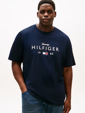 T-Shirt 'BRAND LOVE' Tommy Hilfiger Big & Tall en bleu : devant