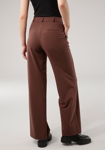 TAMARIS Regular Pleat-Front Pants in Brown