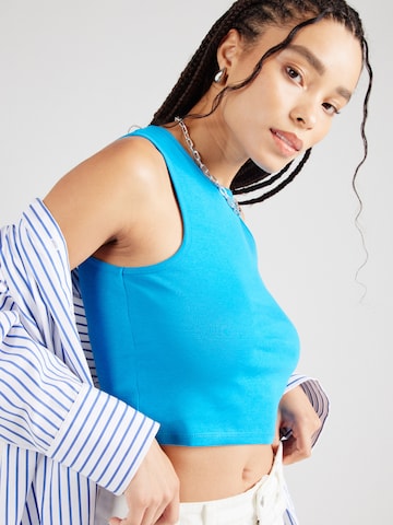 Mavi Top in Blue