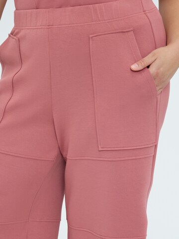 Fiorella Rubino Tapered Trousers in Pink