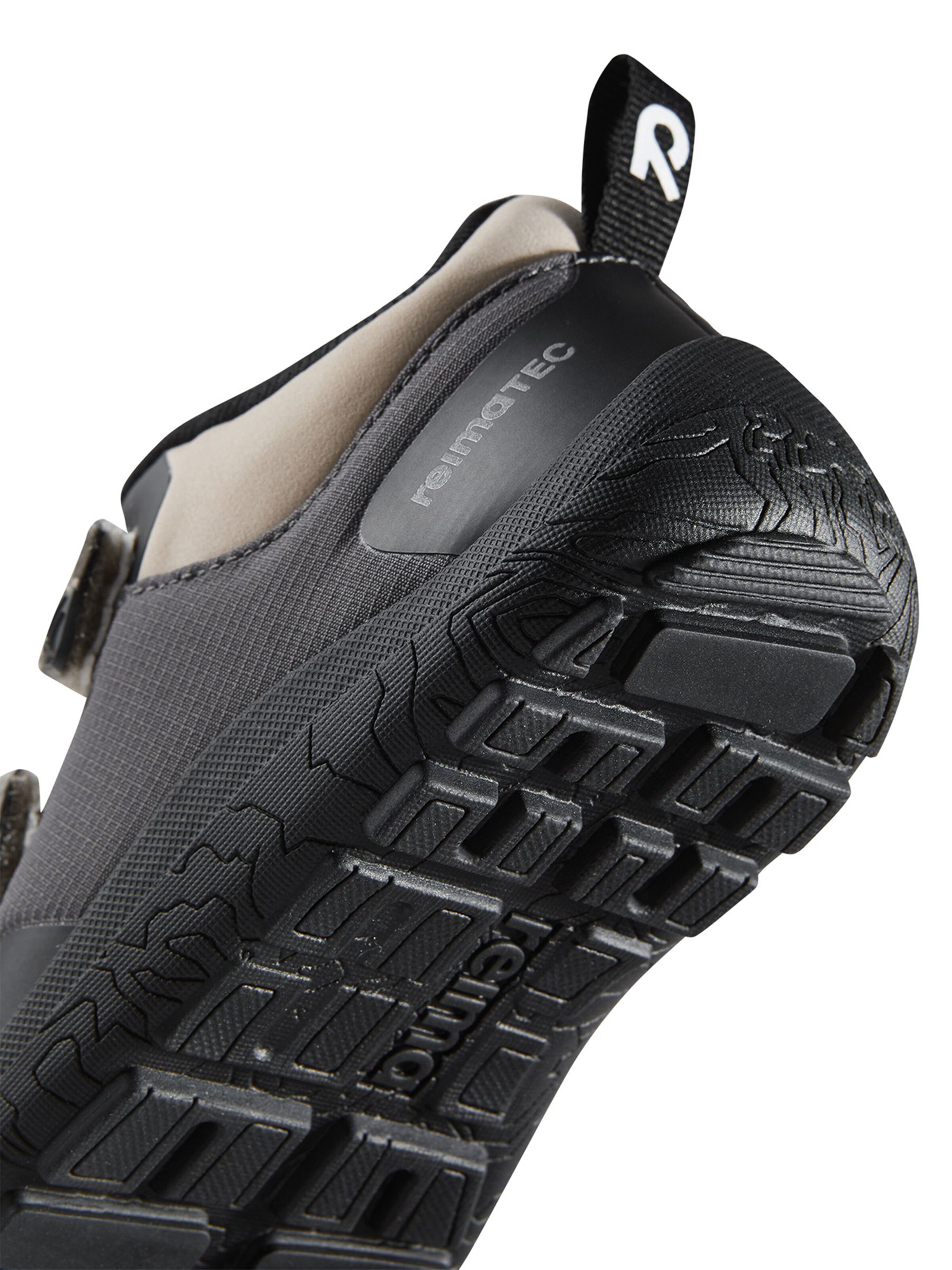 Reima Sneakers 'Viikari' in Zwart