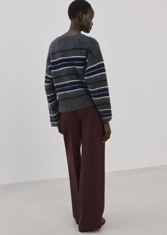 MANGO Wide leg Pleat-Front Pants 'Cinta' in Red