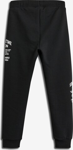 SOMETIME SOON Tapered Broek 'Dimas' in Zwart