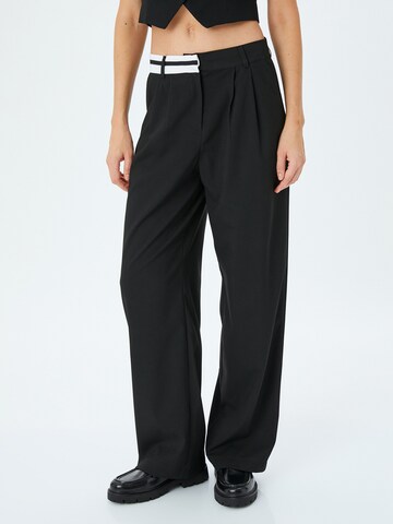 Koton Wide leg Pleat-Front Pants in Black: front