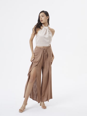 AIKI KEYLOOK Loose fit Trousers 'Static' in Brown