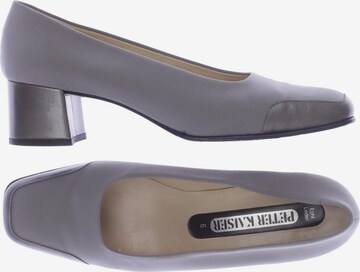 PETER KAISER High Heels & Pumps in 39 in Grey: front