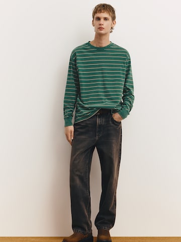 Pull&Bear Shirt in Grün