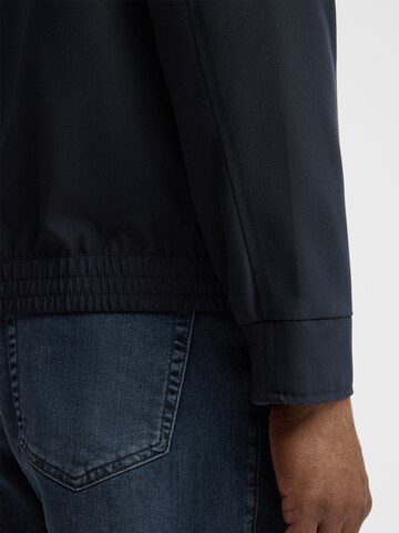 STRELLSON Jacke in Blau