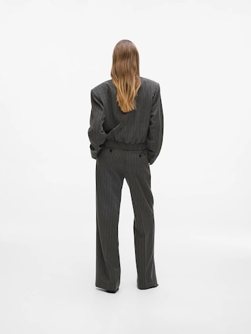 Largi Pantaloni cutați de la Karl Lagerfeld pe gri