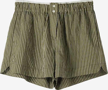 Bershka Loosefit Housut värissä vihreä: etupuoli