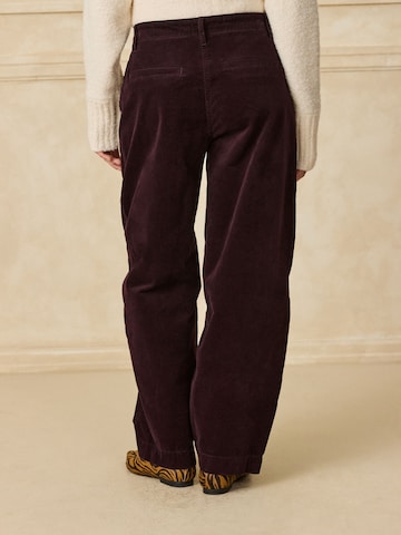 Next - Barrel Pantalón en rojo