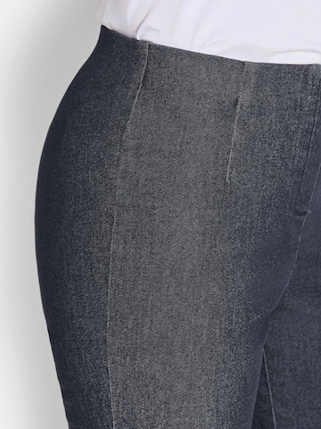 Coupe slim Jean à pince 'Louisa' Goldner en bleu