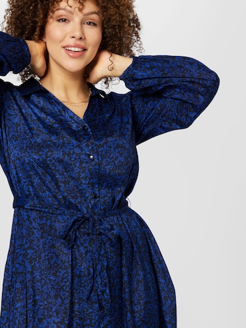KAFFE CURVE Skjortklänning 'Mirana' i blå