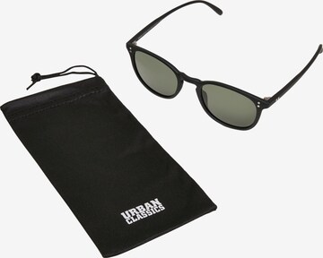 Urban Classics Sunglasses 'Arthur' in Green: front