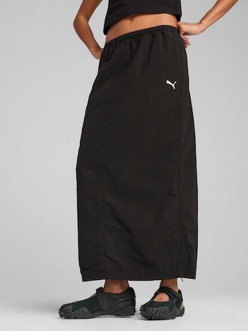 PUMA - Falda 'WARDROBE ESS' en negro: frente