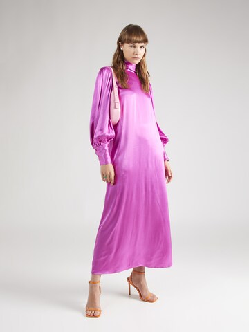 FRNCH PARIS - Vestido 'NOOR' em rosa