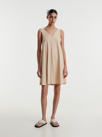 EDITED Dress 'Kenia' in Beige