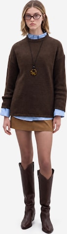 MANUKA Sweater in Brown: front