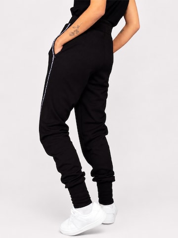 Aletik Regular Sporthose 'Premium Pants'‌‌‌‌ in Schwarz