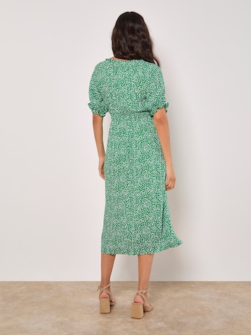 Apricot Spot Print Milkmaid Midi Dress ' ' in Grün