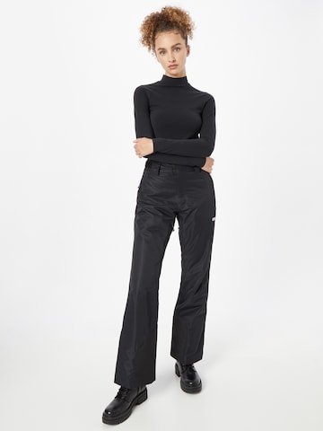 OAKLEY Ohlapna forma Outdoor hlače 'Jasmine' | črna barva