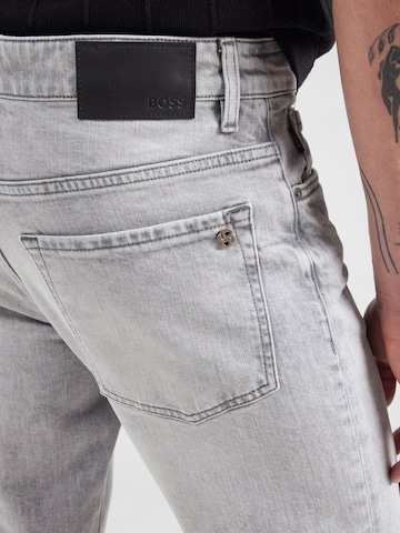 BOSS Конический (Tapered) Джинсы 'RE.MAINE' в Серый