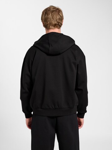Hummel Sweatjacke in Schwarz