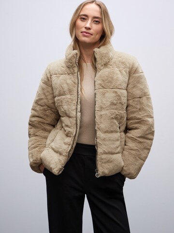 STREET ONE Jacke in Beige: Vorderseite