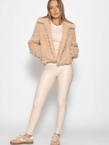 SASSYCLASSY Skinny Hose‌‌‌ in Beige: Vorderseite