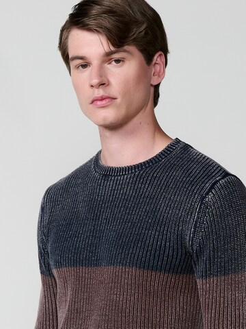 KOROSHI Пуловер в кафяво