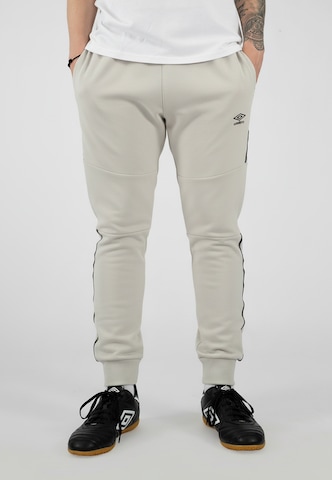 UMBRO Lużny krój Spodnie 'Terrace' w kolorze beżowy: przód
