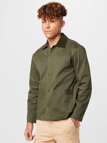 ABOUT YOU x Alvaro Soler Between-Season Jacket 'Tammo' in Green: front