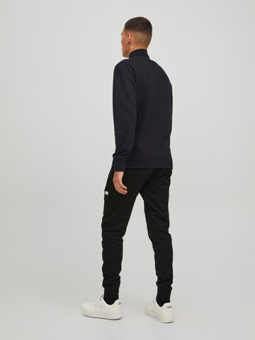 Trening 'Air' de la JACK & JONES pe negru