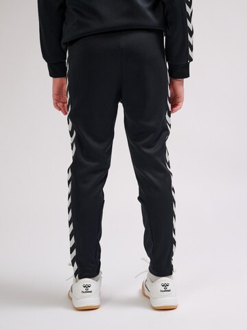 Regular Pantalon 'NEWI' Hummel en noir