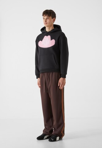 Lost Youth Sweatshirt 'Wild Room Service' in Schwarz