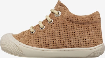 NATURINO Lage schoen in Beige: voorkant