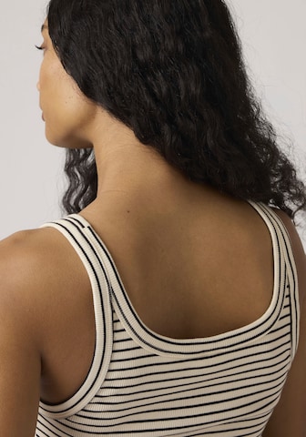 LEVI'S ® Top in White