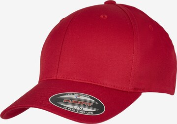 Casquette Flexfit en rouge : devant