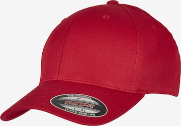 Flexfit Cap in Red: front