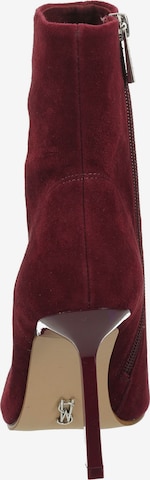 STEVE MADDEN Ankle Boots in Red